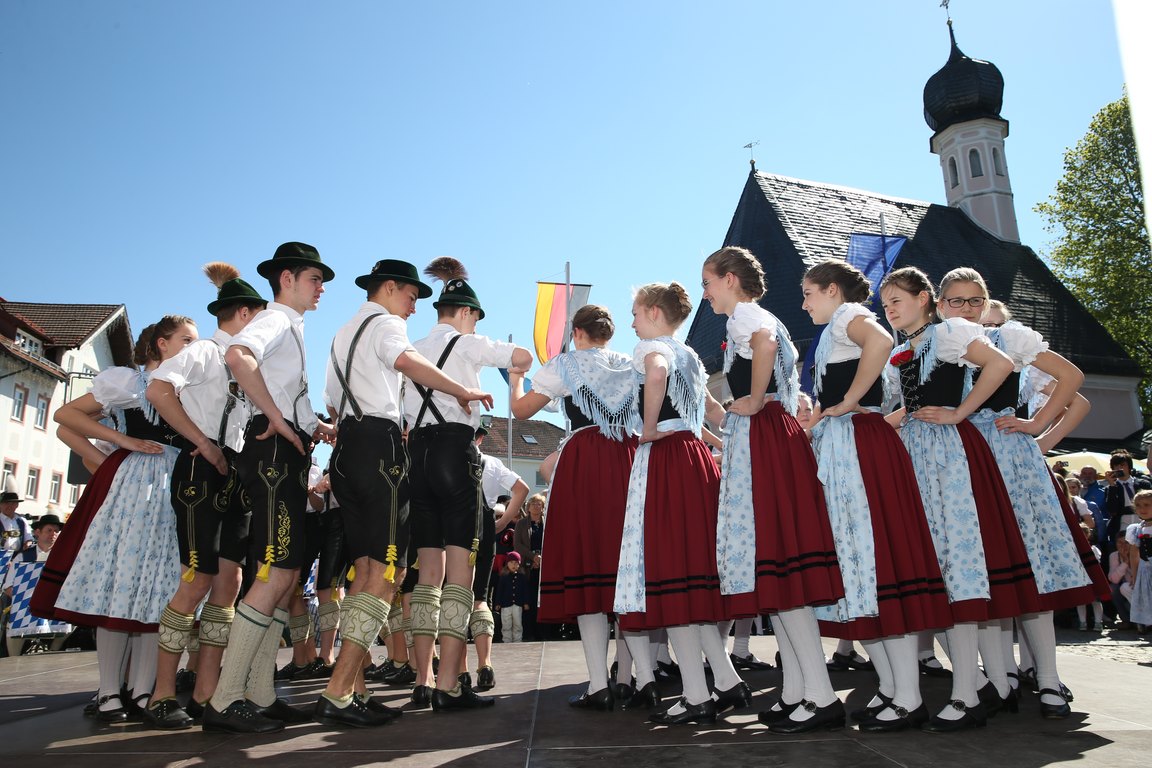 maibaum.jpg